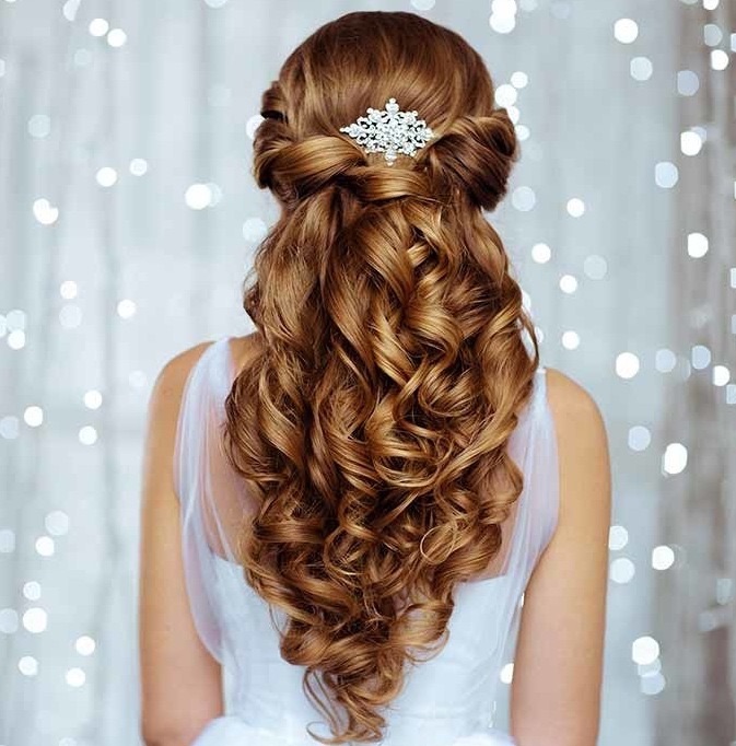 capelli lunghi sposa semiraccolto mosso 2018